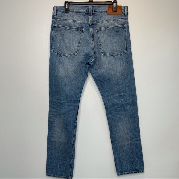 & Denim H&M Straight Regular Jeans Size 32 - Picture 2 of 9